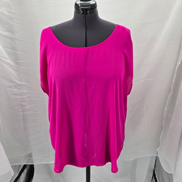 630-29 Torrid Hot Pink Georgette Ring-Back top blouse Size 1 (14/16) - Picture 1 of 12